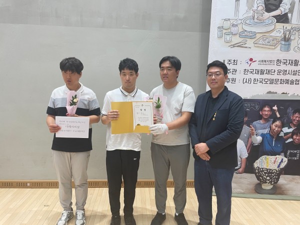 9ac7ff555daf76e159d4199148183254_1756279